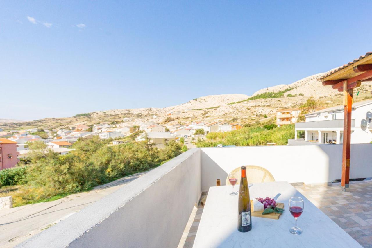 Kob Orog Good Location With Sea Views And Modern Decor Apartment Metajna Exterior photo