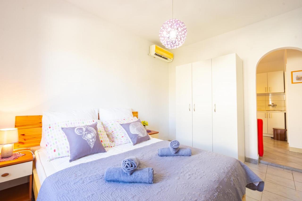 Kob Orog Good Location With Sea Views And Modern Decor Apartment Metajna Exterior photo