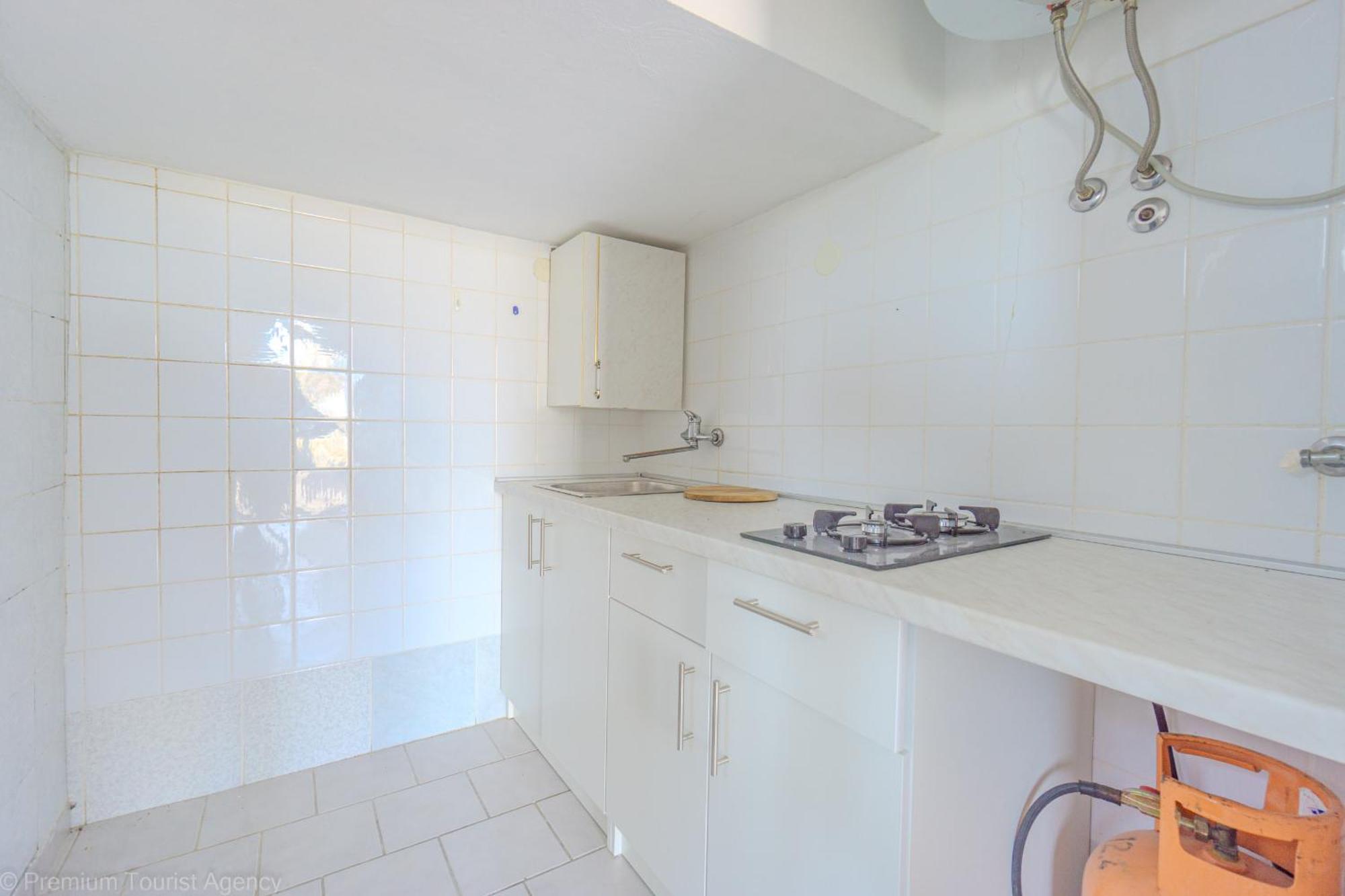 Kob Orog Good Location With Sea Views And Modern Decor Apartment Metajna Exterior photo