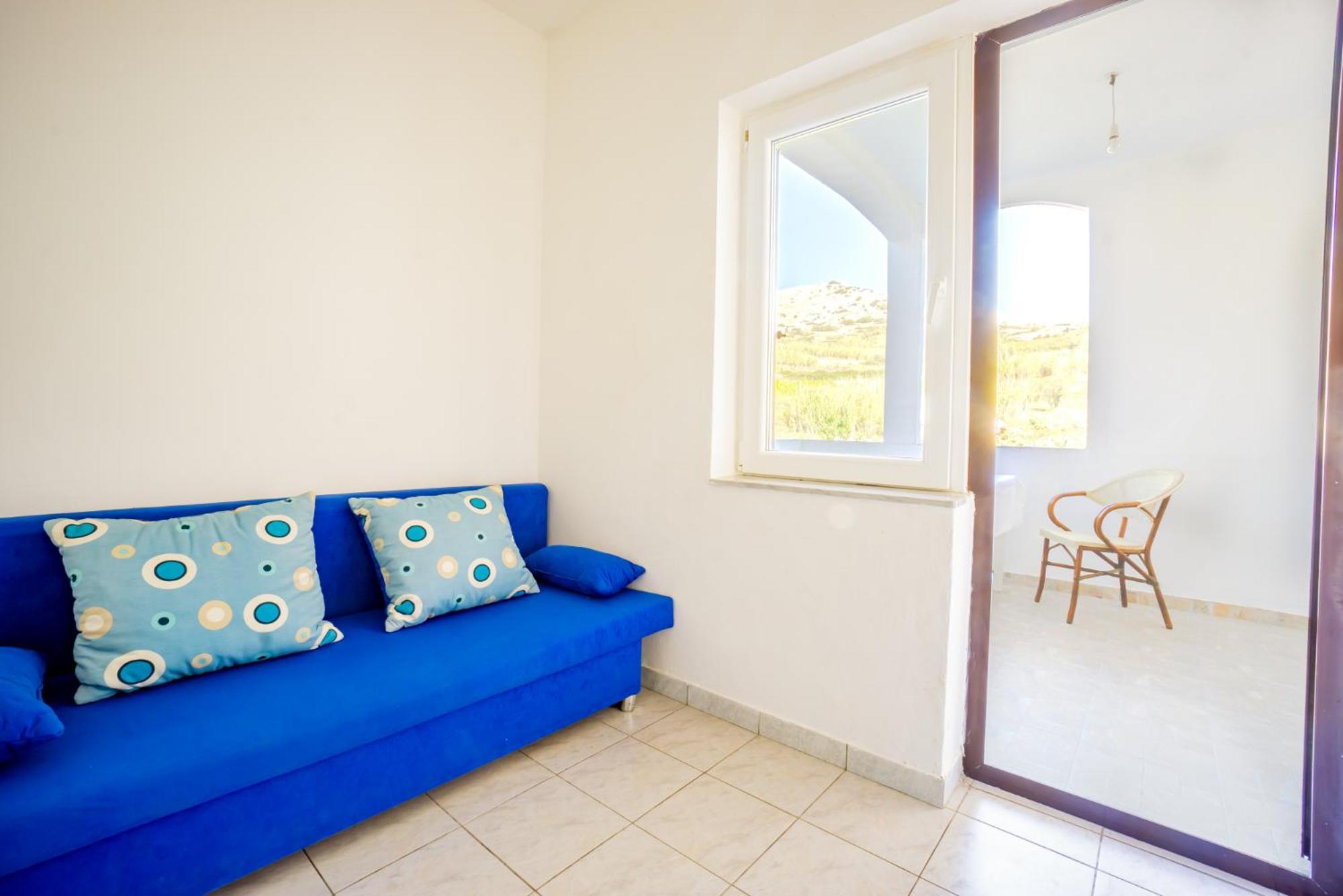 Kob Orog Good Location With Sea Views And Modern Decor Apartment Metajna Room photo