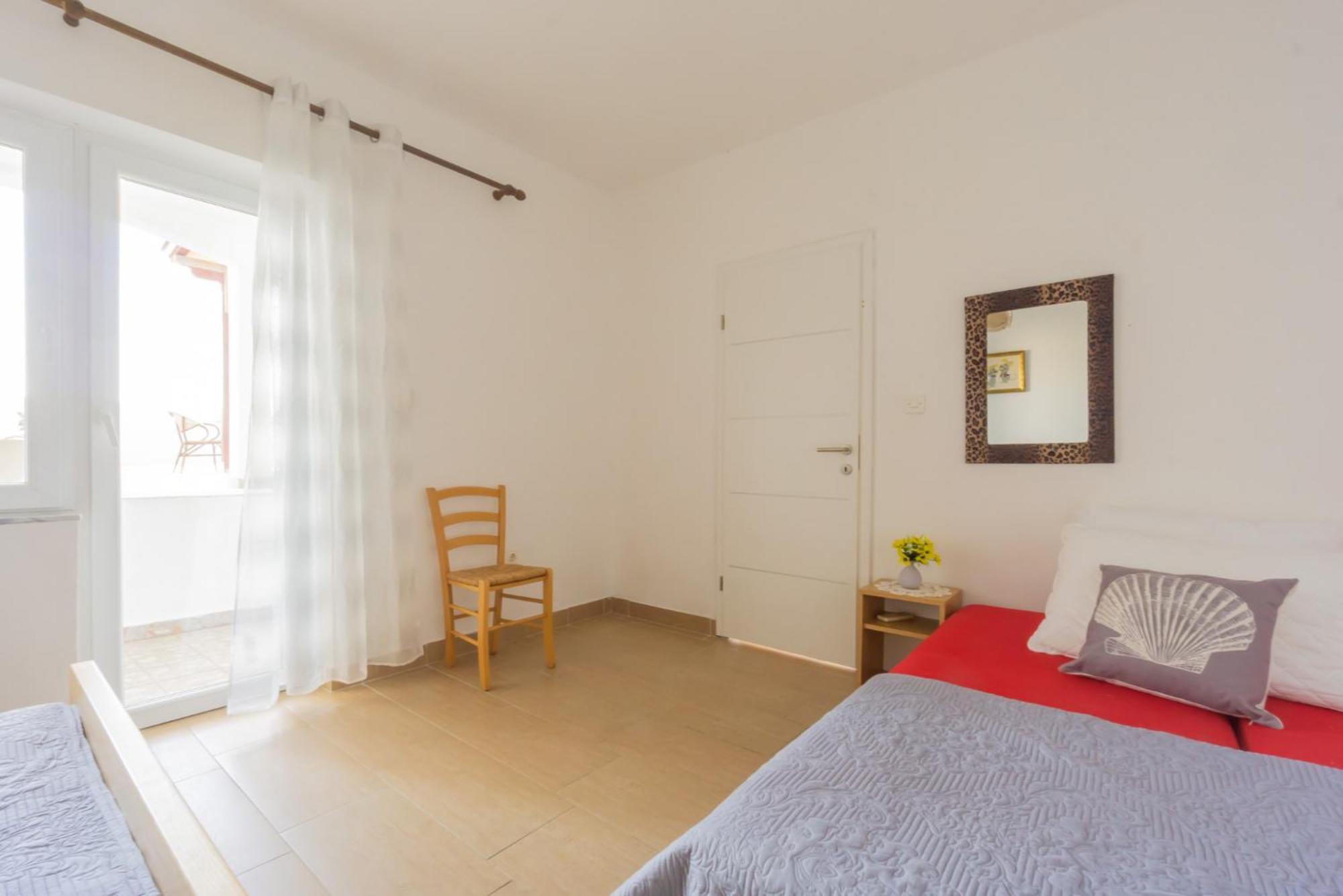 Kob Orog Good Location With Sea Views And Modern Decor Apartment Metajna Room photo